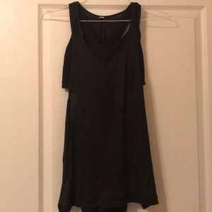Lululemon tank with built-in sports bra